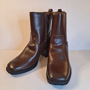 Zodiac Boots Women's Claret Brown Ankle Square Toe Side Zip Block Heel Size 8.5